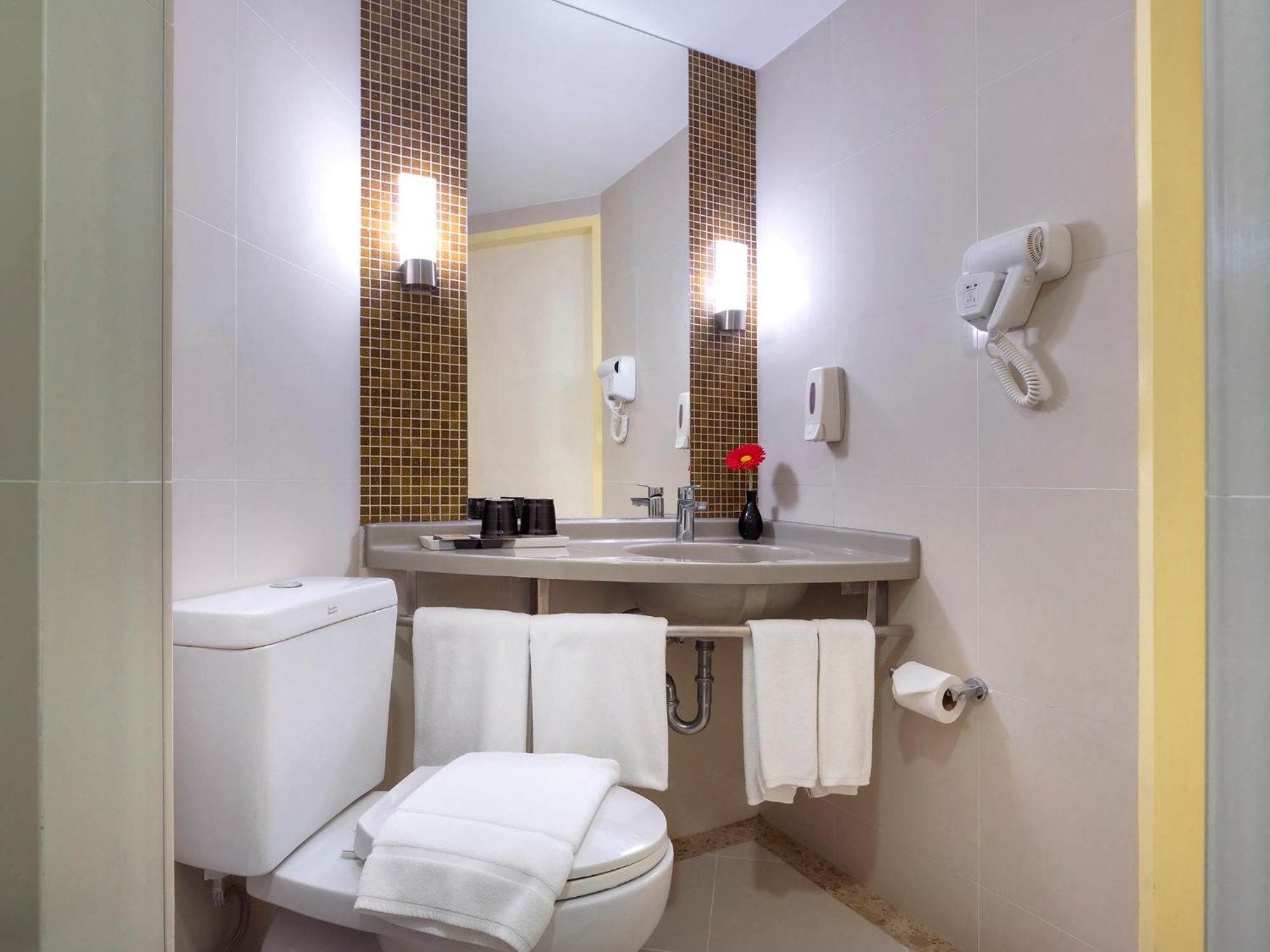 Ibis Bangkok Sukhumvit 4 Hotel Szoba fotó